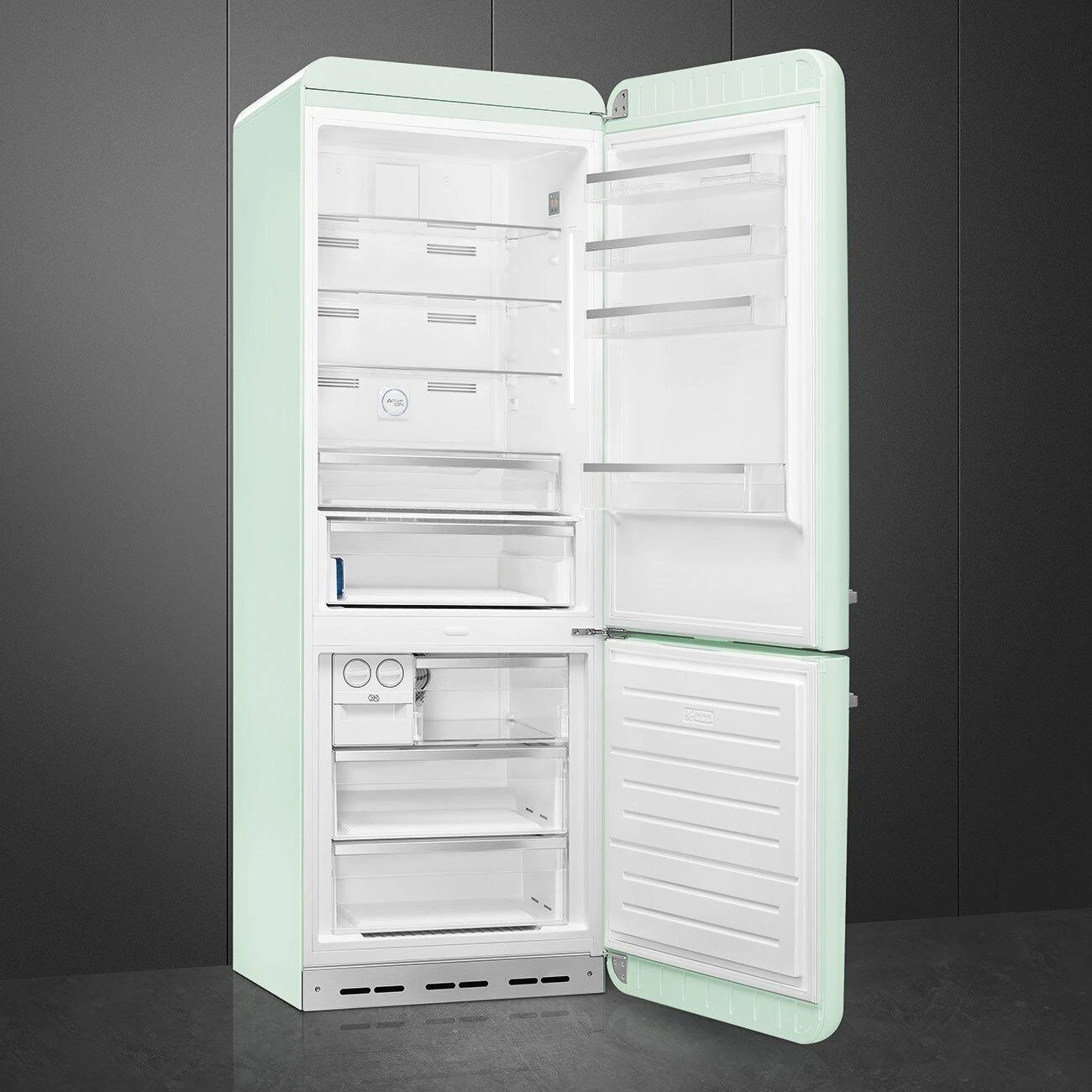 Smeg Refrigerator Pastel Green FAB38URPG 5 Smeg Refrigerator Pastel Green FAB38URPG - Image 5