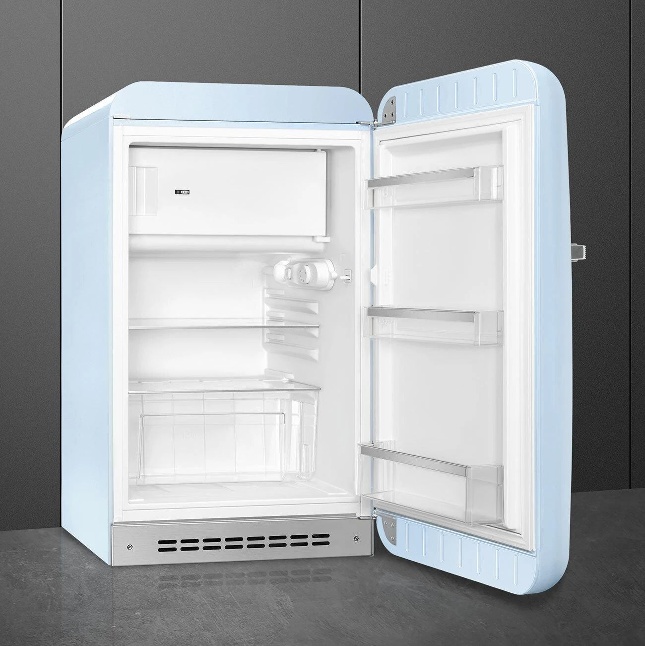Smeg Refrigerator Pastel Blue FAB10URPB3 5 Smeg Refrigerator Pastel Blue FAB10URPB3 - Image 5